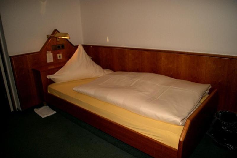 Hotel Restaurant Baeren Freudenstadt Oda fotoğraf