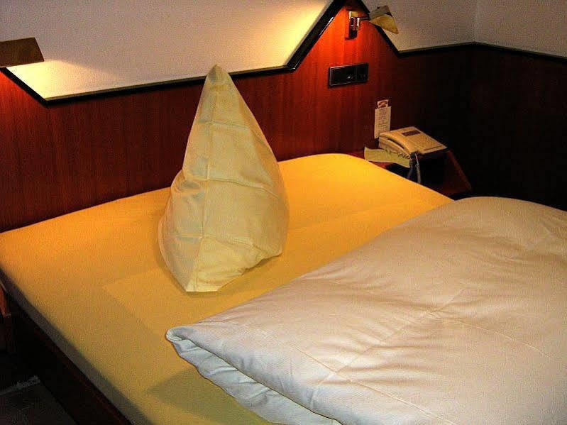 Hotel Restaurant Baeren Freudenstadt Dış mekan fotoğraf